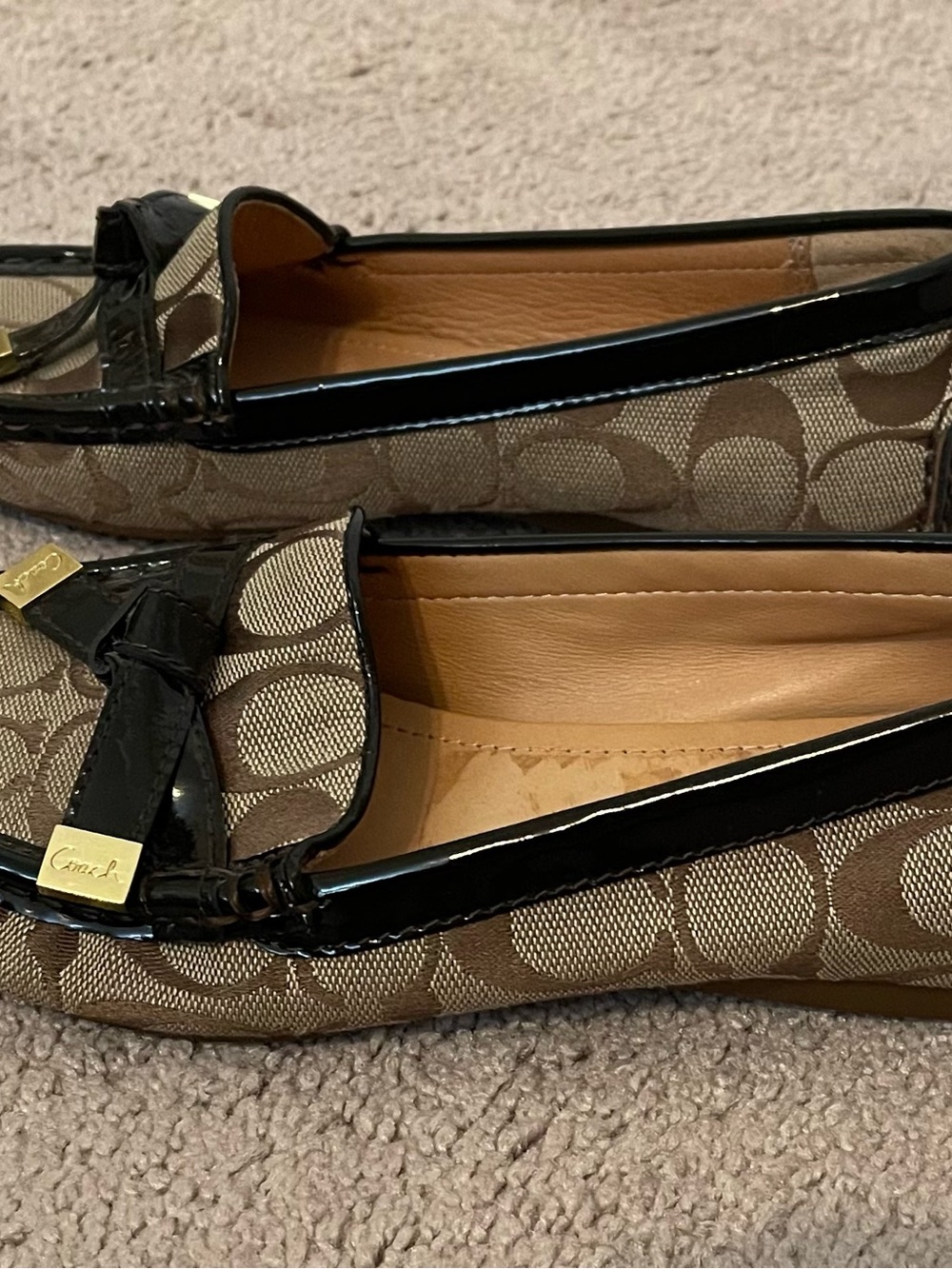 Coach Brown Signature Canvas and Black Patent Frida Loafers - Picture 3 of 8